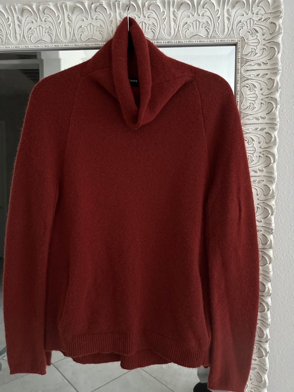 Theory Cashmere Rust Turtleneck Sweater